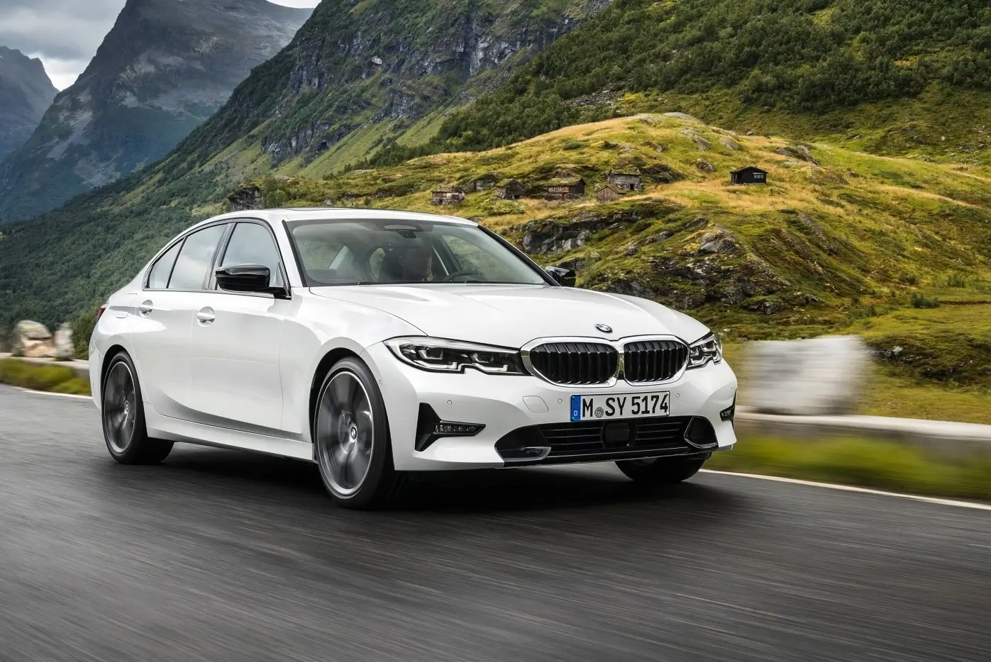 Унікальні особливості BMW 3