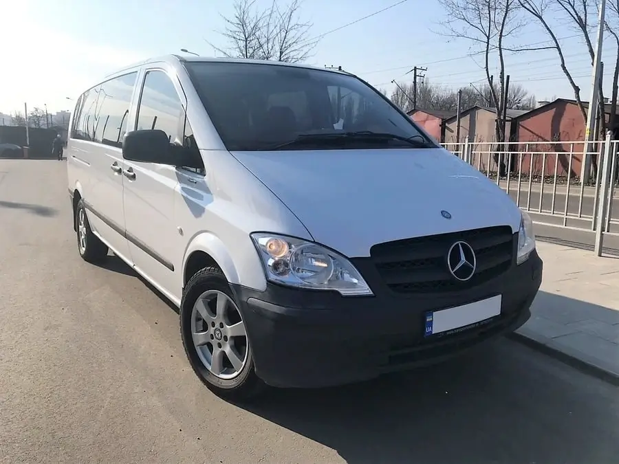 Історія моделі Mercedes Benz Vito