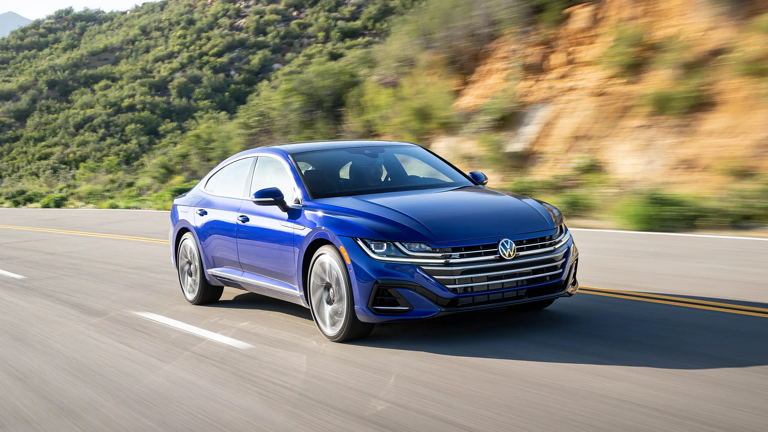 Переваги та недоліки Volkswagen Arteon