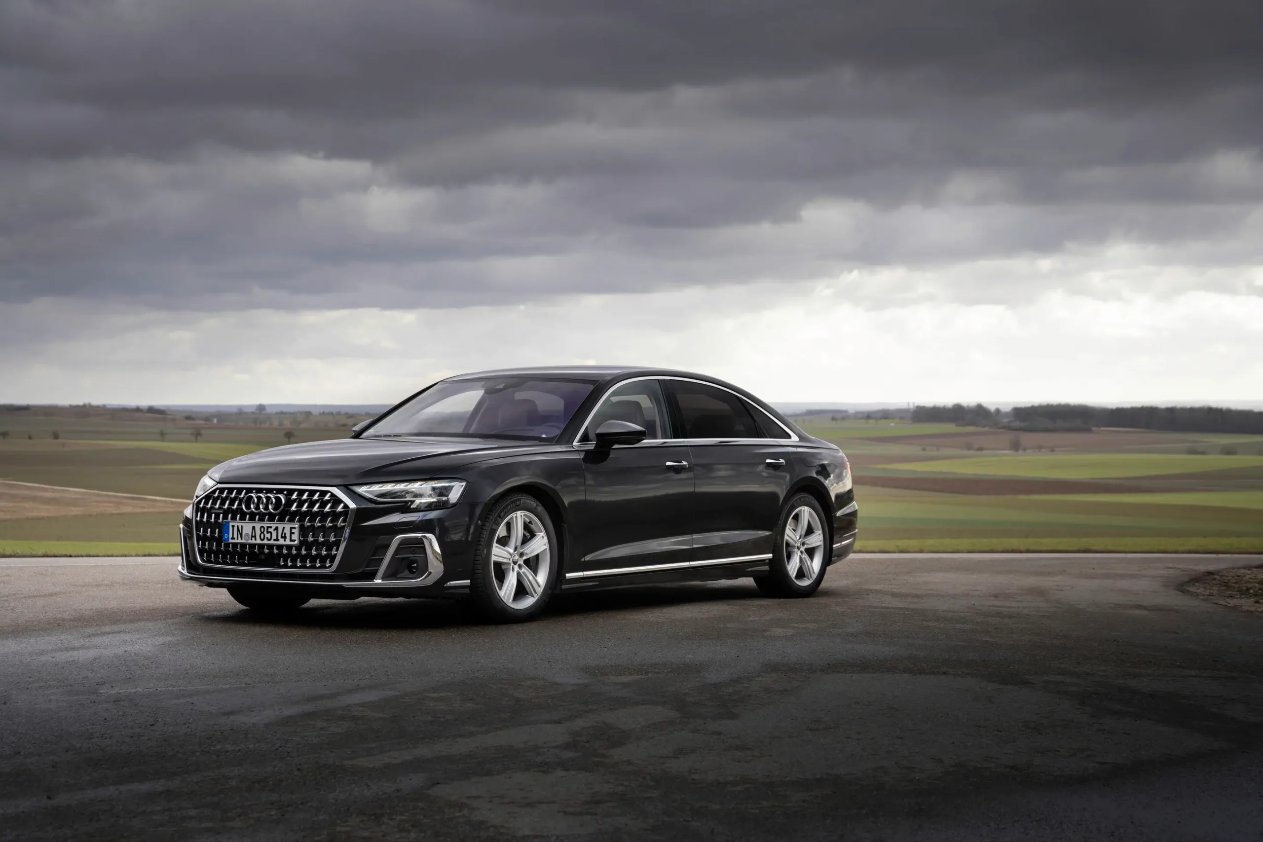 Унікальні особливості Audi A8